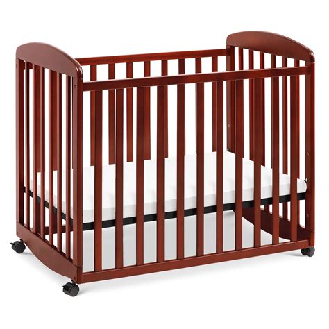 Davinci mini crib - The Otto 3-in-1 convertible crib captures the timeless mid-century modern design with its clean lines, flared legs, and solid wooden slats. Built to seamlessly transition from newborn to toddler, the crib has four different mattress heights and easily converts to a toddler bed and daybed. Coordinates with the Otto convertible changing table and cubby bookcase …